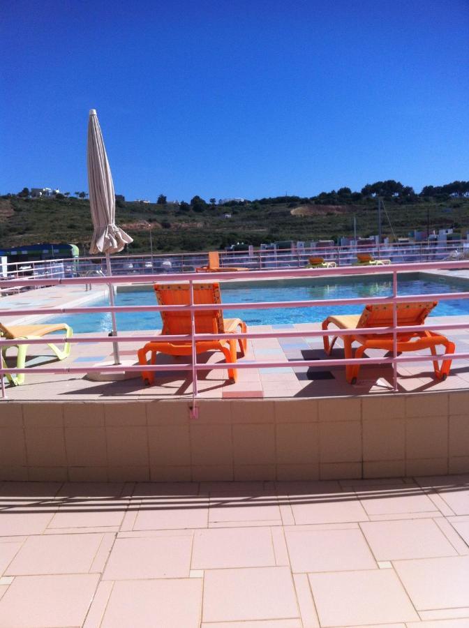 Marina De Albufeira T1 Ate 2 Pax Ou T2 Ate 6 Pax Com Piscina E Vista Marina Apartment Ngoại thất bức ảnh