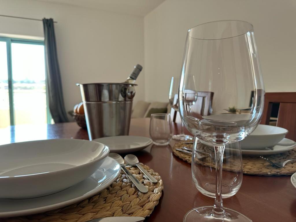 Marina De Albufeira T1 Ate 2 Pax Ou T2 Ate 6 Pax Com Piscina E Vista Marina Apartment Ngoại thất bức ảnh